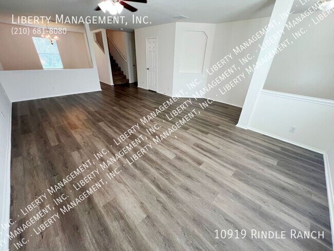 Building Photo - 10919 Rindle Ranch