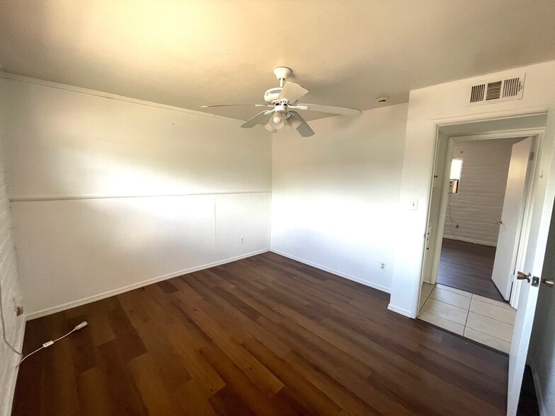 Building Photo - 4110 E Glenn St