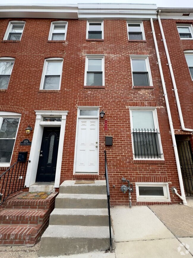 Building Photo - Apartment in Upper Fells Point!