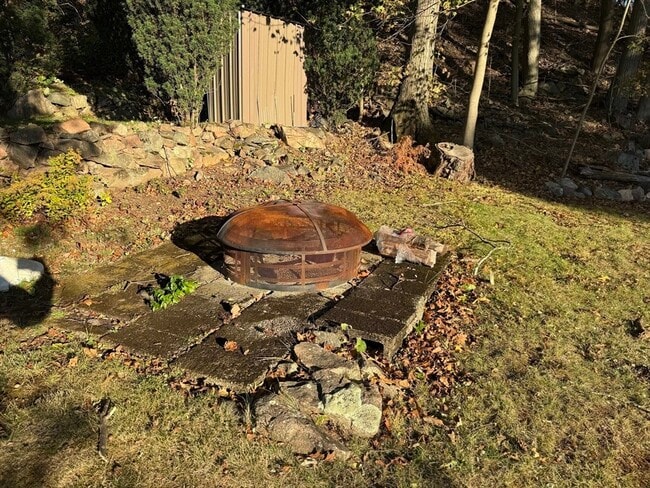 Building Photo - 133 Brattle St