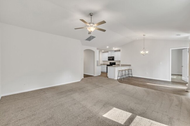 Building Photo - 79 Kinsale Ct