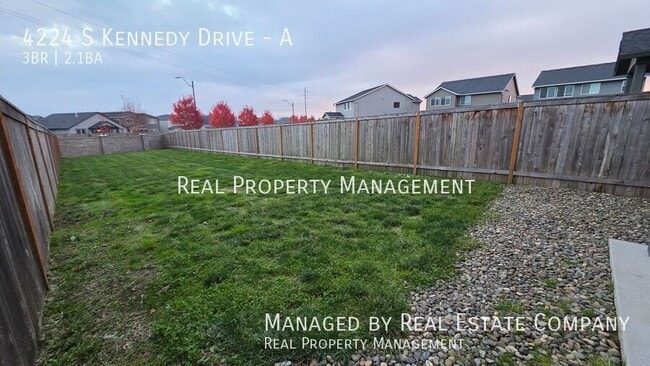 Building Photo - 4224 S Kennedy Dr