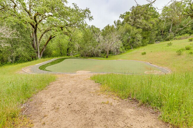 Building Photo - 6256 Dry Creek Rd