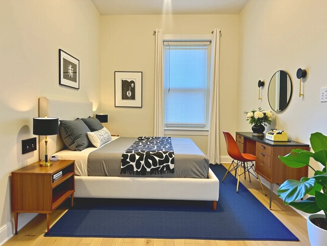 Building Photo - 281 Harvard St