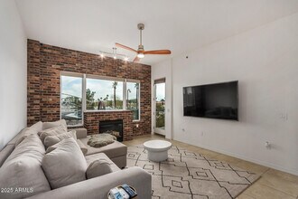 Building Photo - 2302 N Central Ave