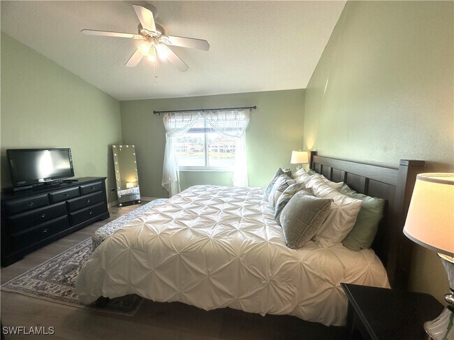 Building Photo - 6880 Huntington Lakes Cir