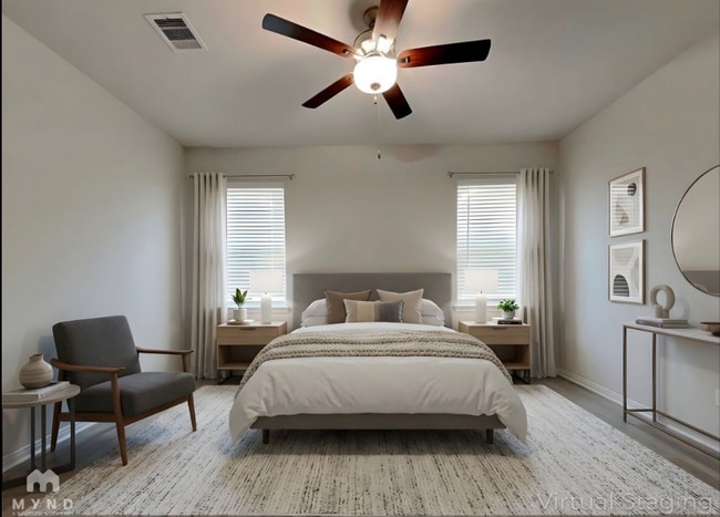 Building Photo - 15419 Maple Ter Dr