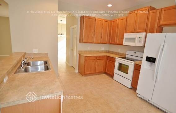 Building Photo - 10417 Avelar Ridge Dr