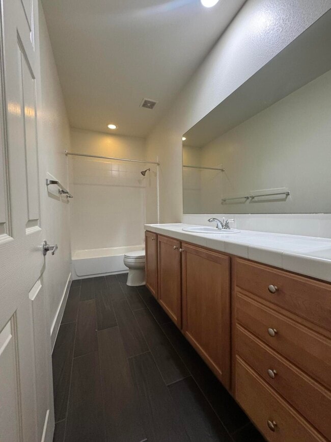 Building Photo - 74081 W Petunia Pl