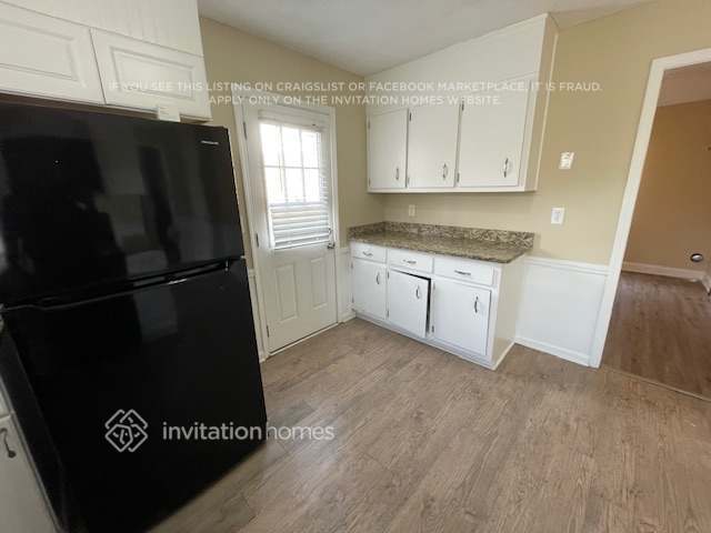 Building Photo - 5281 Shallow Wood Ln