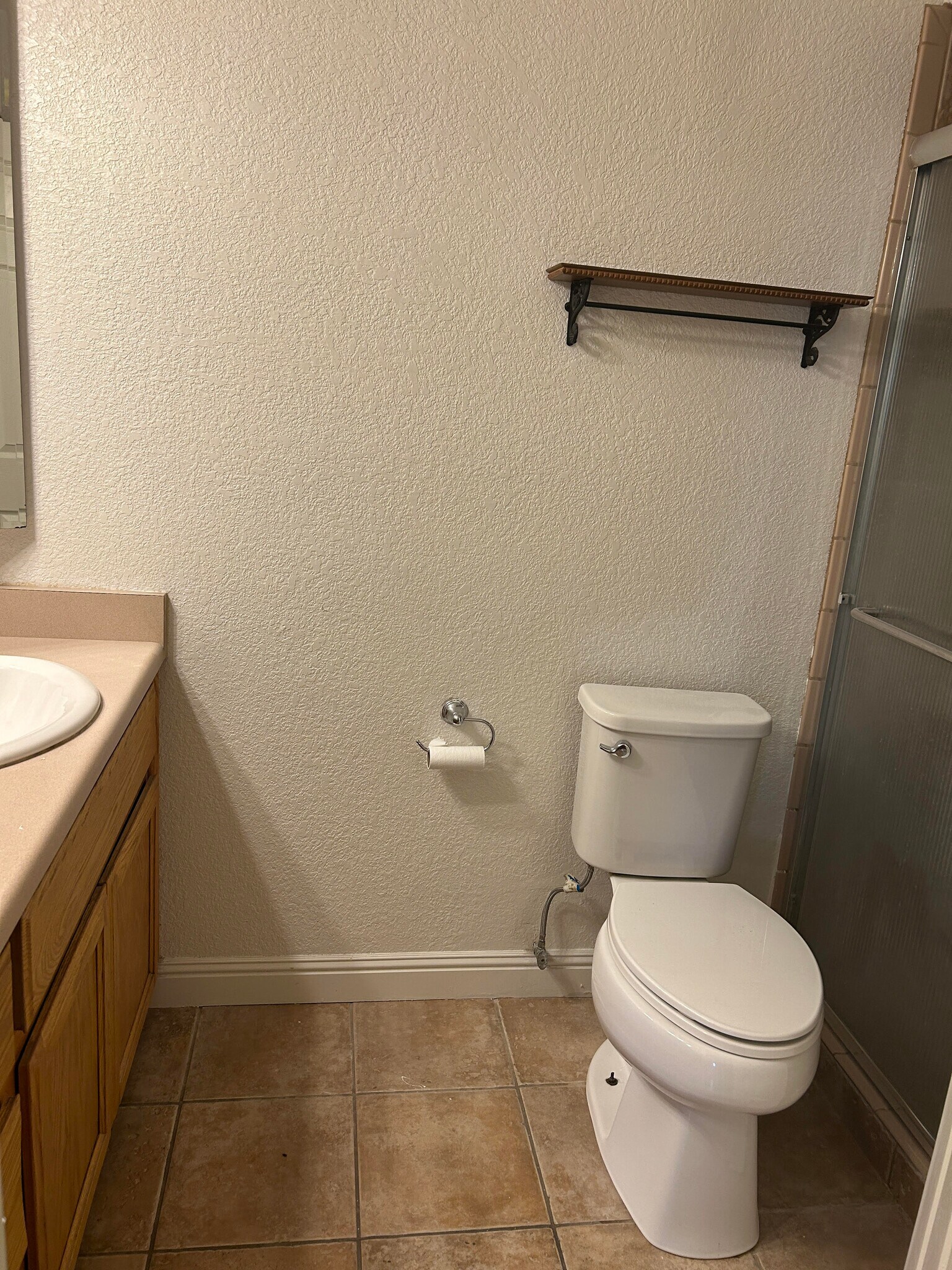 Bathroom 2 - 1971 Cliffrose Dr