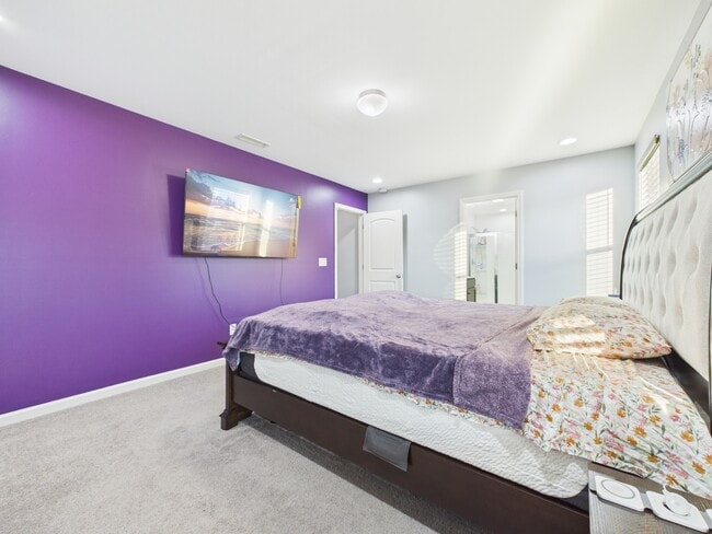 Building Photo - 4111 Stockbrook Dr