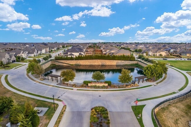 Building Photo - 1600 Wichita Dr