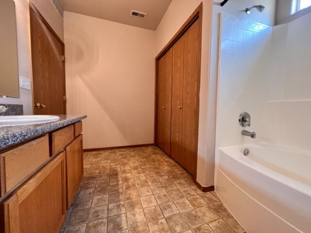 Building Photo - 1927 E Wilson Ln