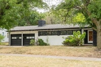 Building Photo - 1716 N Harvard Ave
