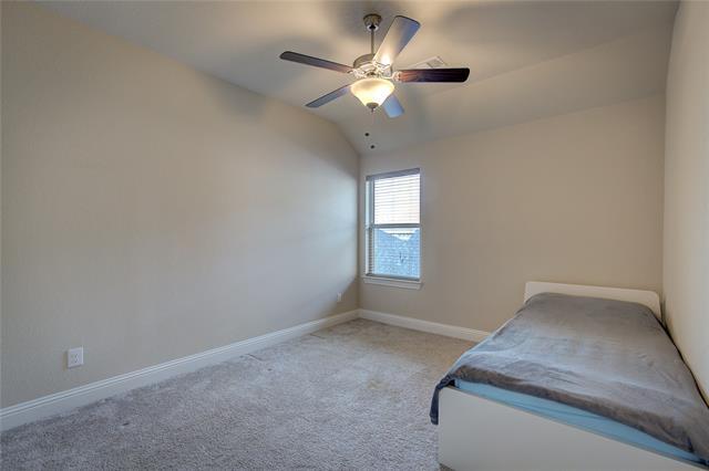 Building Photo - 132 Iris Dr