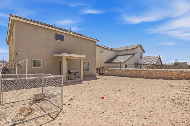 Building Photo - 209 Reigate Dr