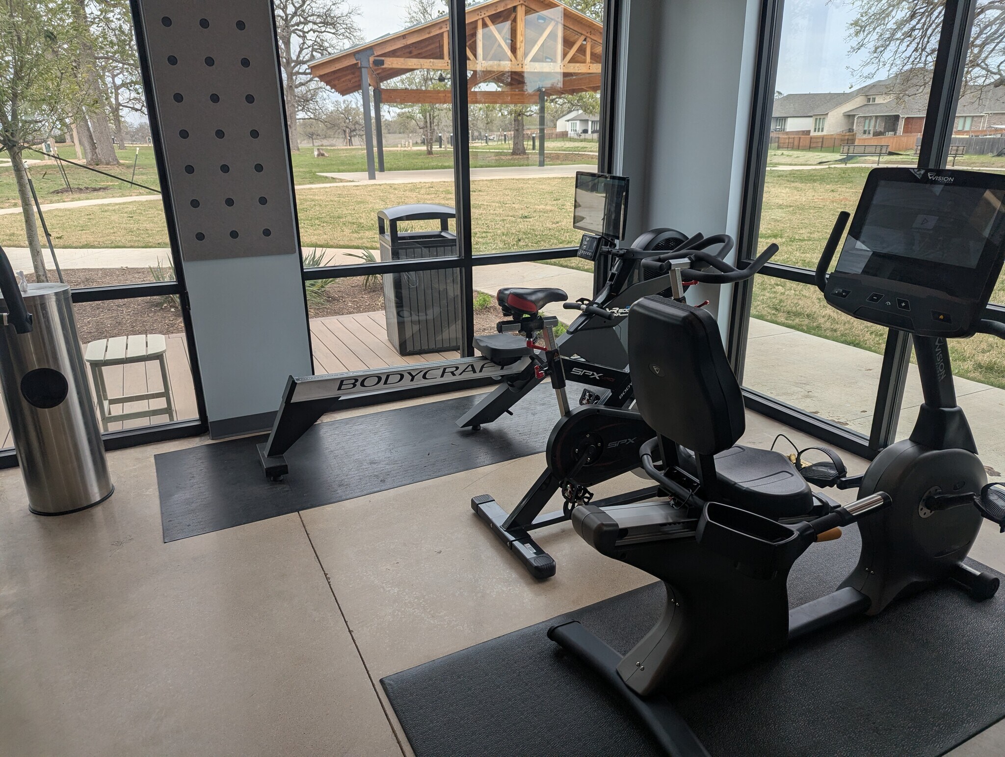 Building Photo - 112 Esparza Dr