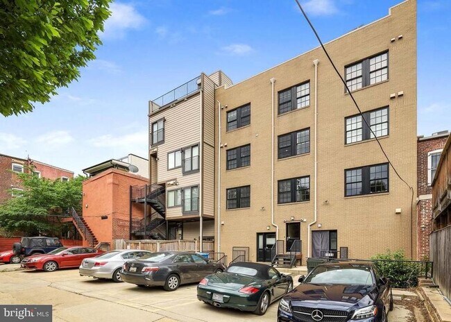 Building Photo - 1515 11th St NW