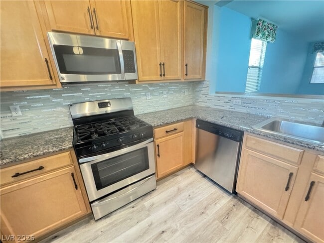 Building Photo - 10729 Pearl River Ave