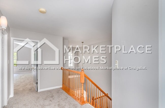 Building Photo - 313 Manning Dr