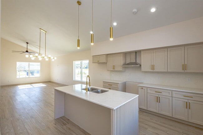 Building Photo - 5704 Kylee Dr