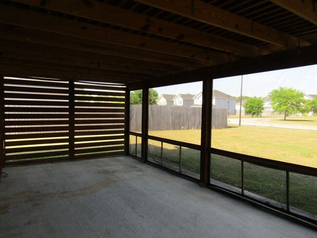 Building Photo - 34 Wythe St