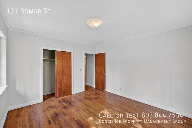 Building Photo - 121 Bomar St