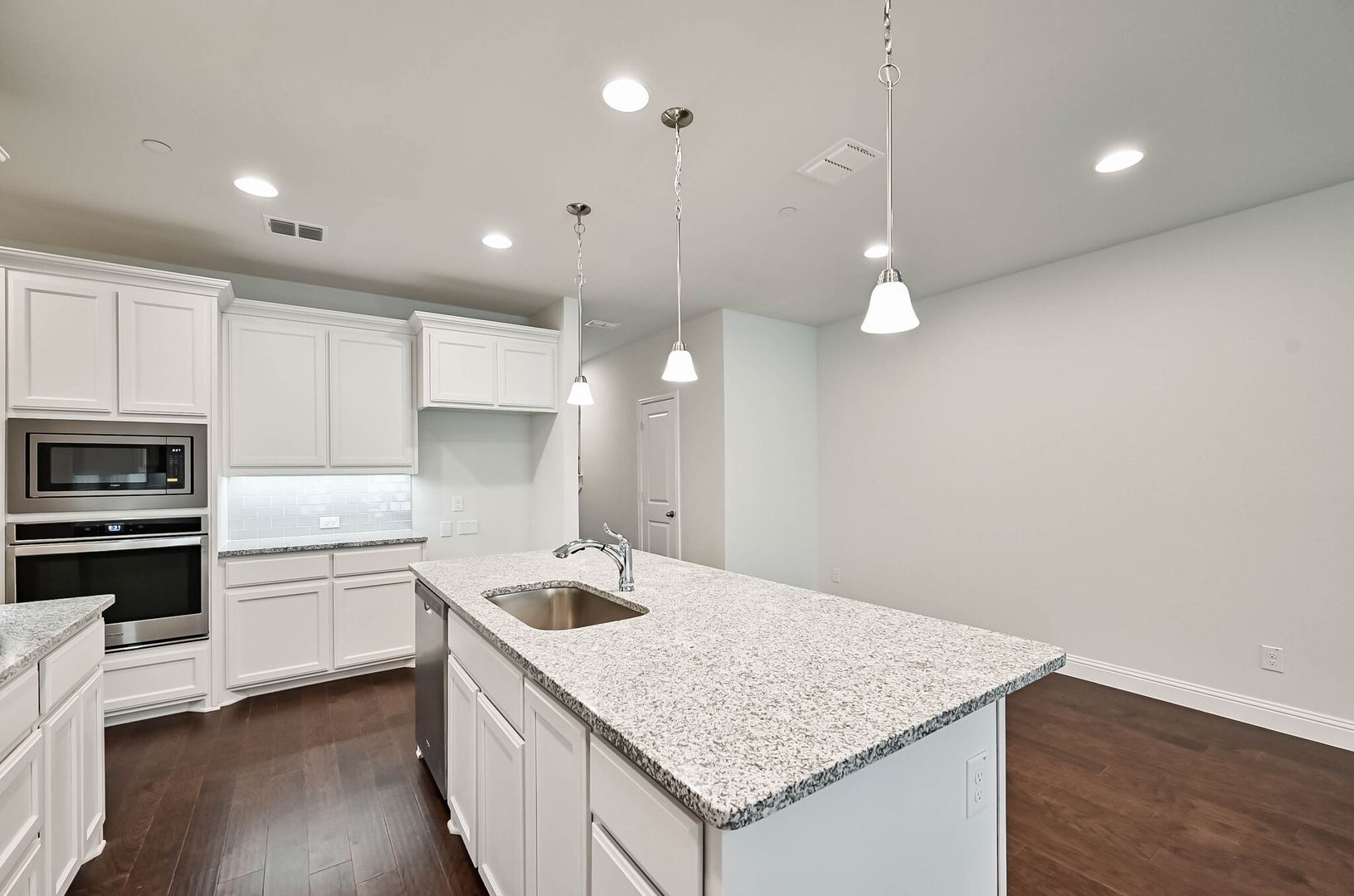 Building Photo - 4252 Mingo Dr