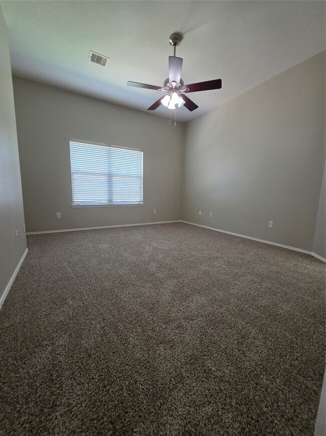 Building Photo - 2518 Sandvalley Way