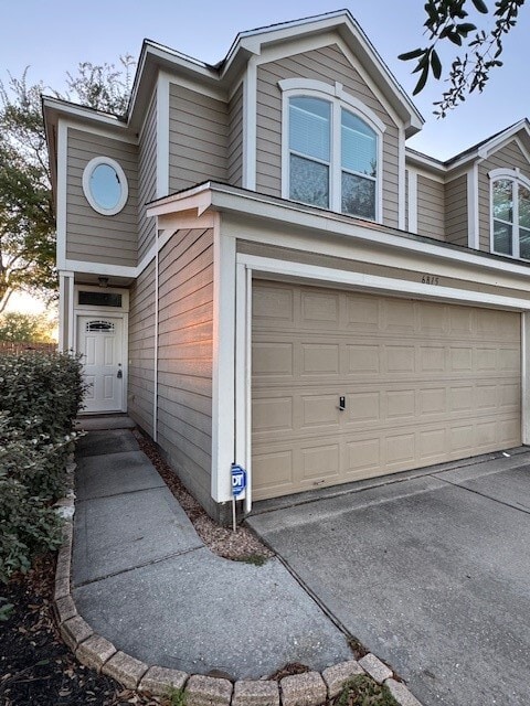 Building Photo - 6815 Independence Blvd