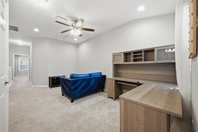 Building Photo - 30138 Southwell Ln