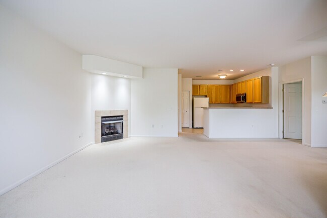 Building Photo - 6385 Conifer Dr