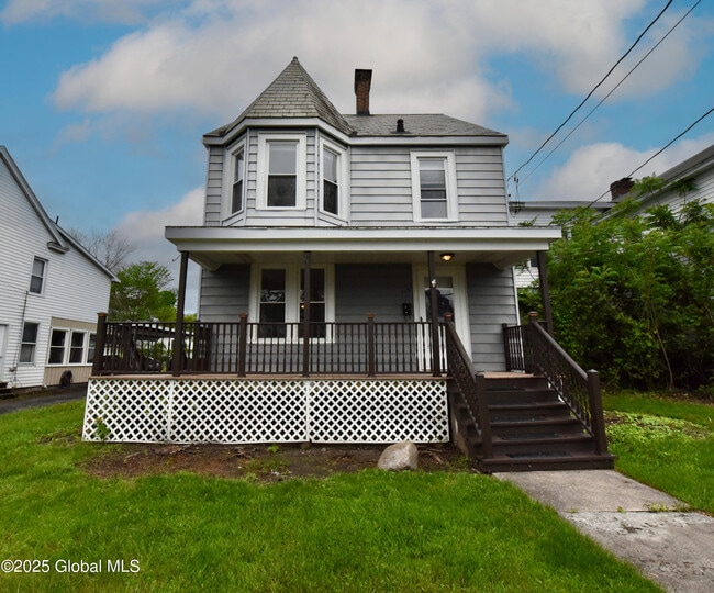 Primary Photo - 113 N 3rd Ave