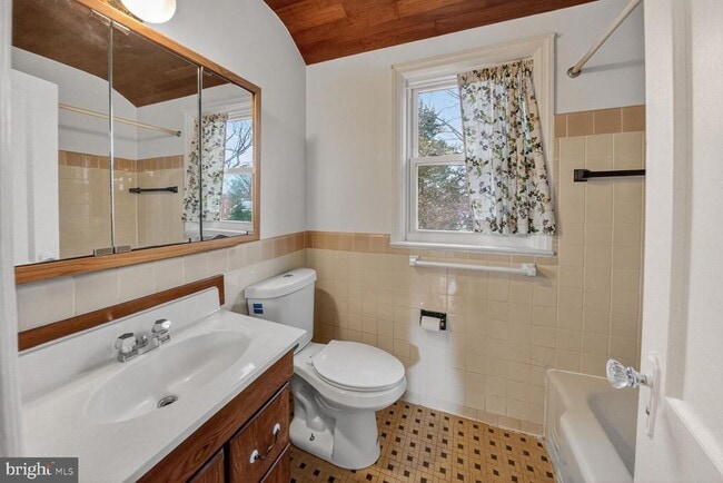 Building Photo - 6031 9th St N