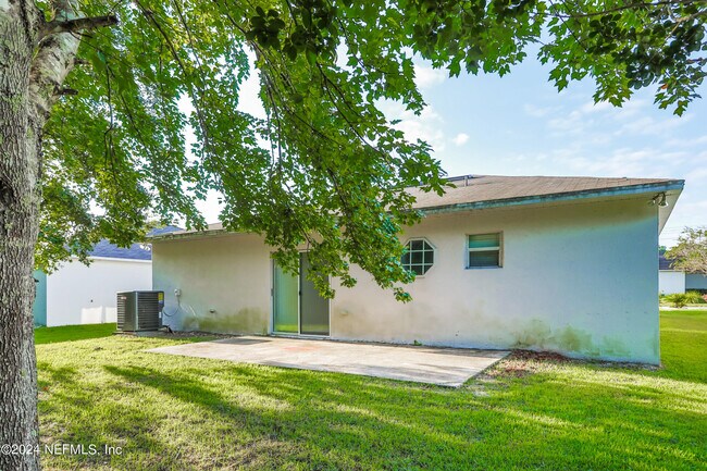 Building Photo - 9135 Shindler Crossing Dr