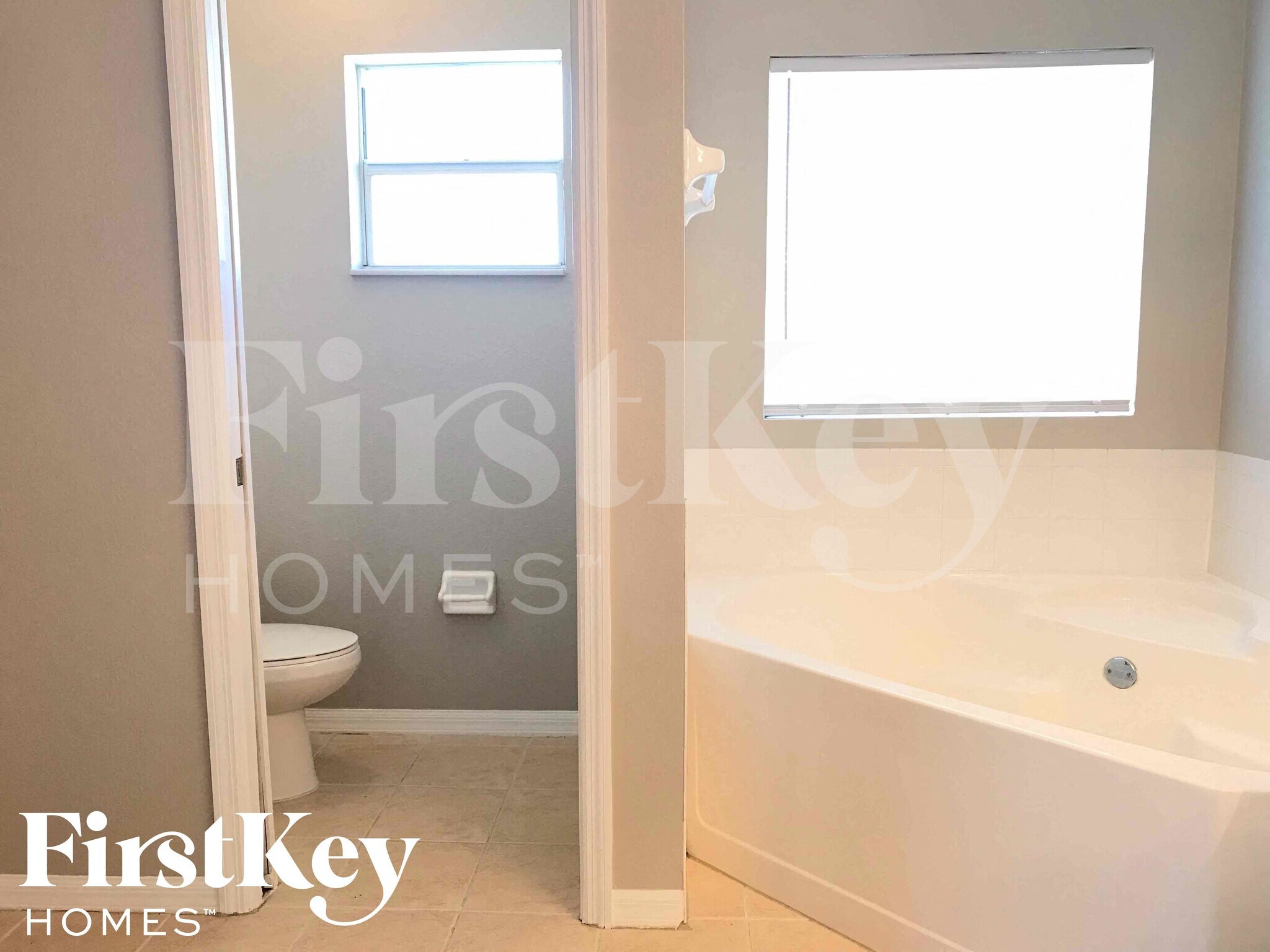 Building Photo - 3807 25th St SW