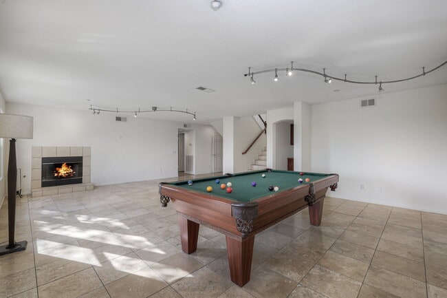 Building Photo - Highland Ranch Spring Valley 2-story 3 bd / 3.5 ba Home w Garage, Yard + MORE!