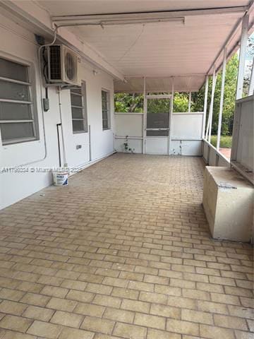 Building Photo - 6473 SW 25th St