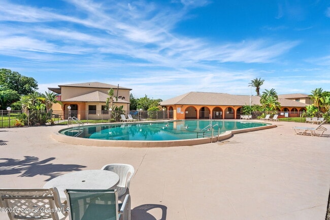 Building Photo - 251 San Juan Cir