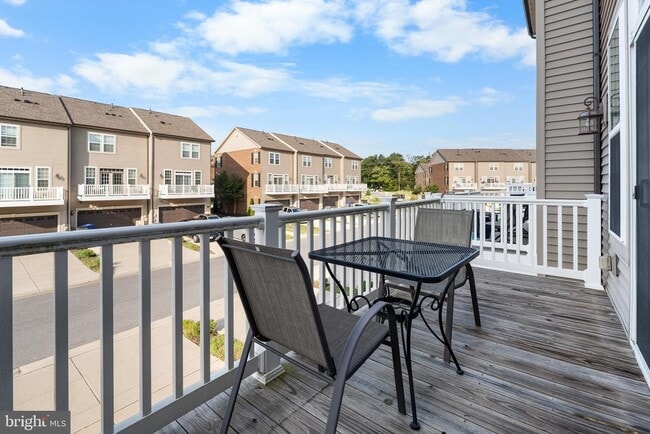 Building Photo - 2962 Chalkstone Pl