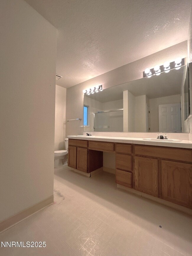 Building Photo - 4835 Canyon Run Dr