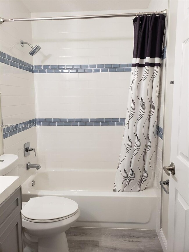 Building Photo - 2118 NW 171st Terrace