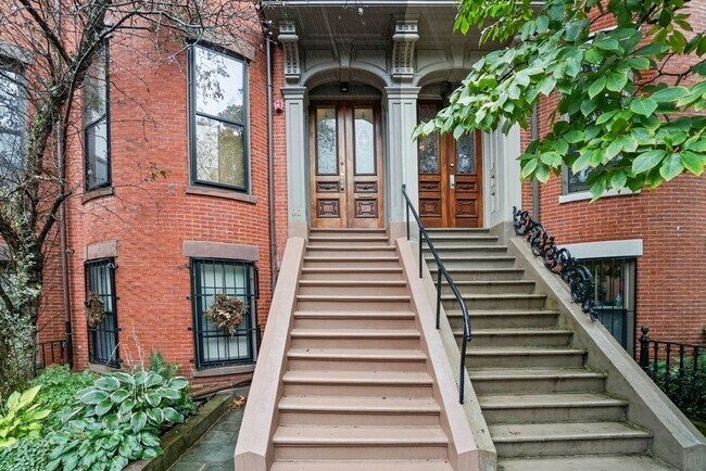 Building Photo - 90 Appleton St