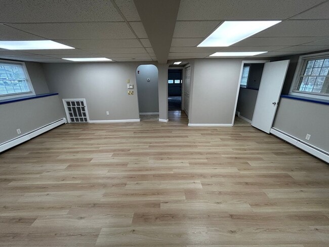 Building Photo - 3BR/2.5BA Home In Torrington