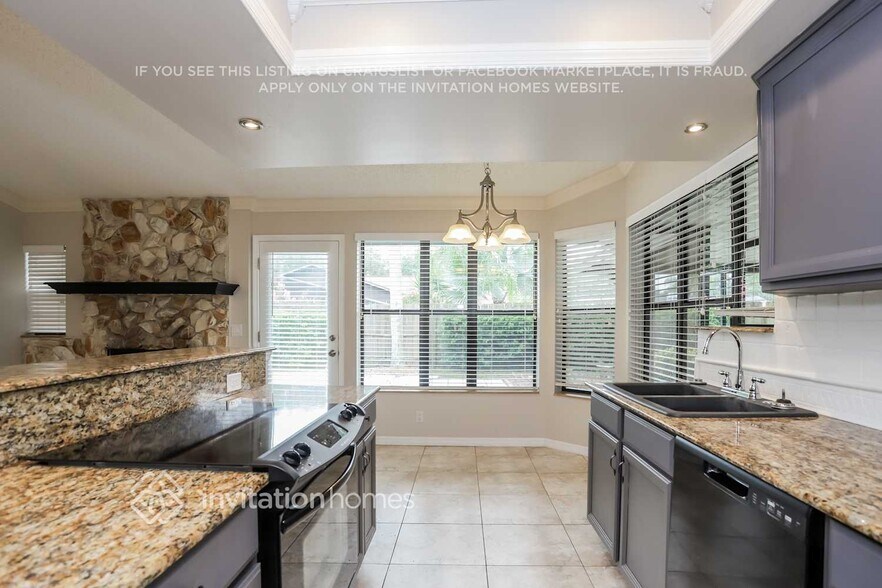 Building Photo - 4125 Yellowwood Dr