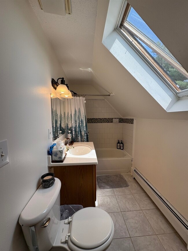 Building Photo - 424 VT-15