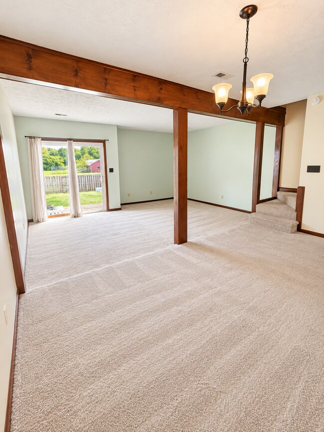Building Photo - 45759 Church Dr