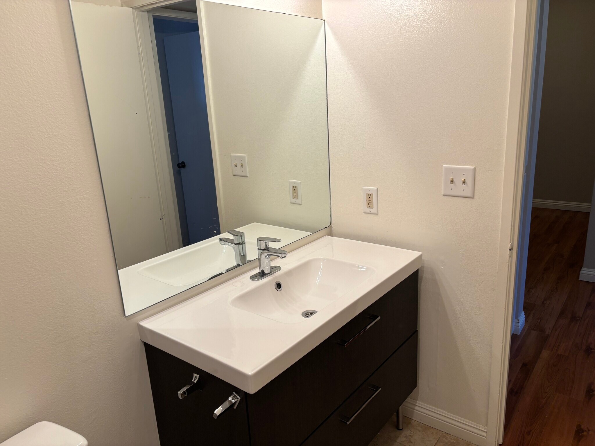 Building Photo - 7950 Via Latina