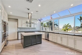 Building Photo - 8161 E Marblehead Way